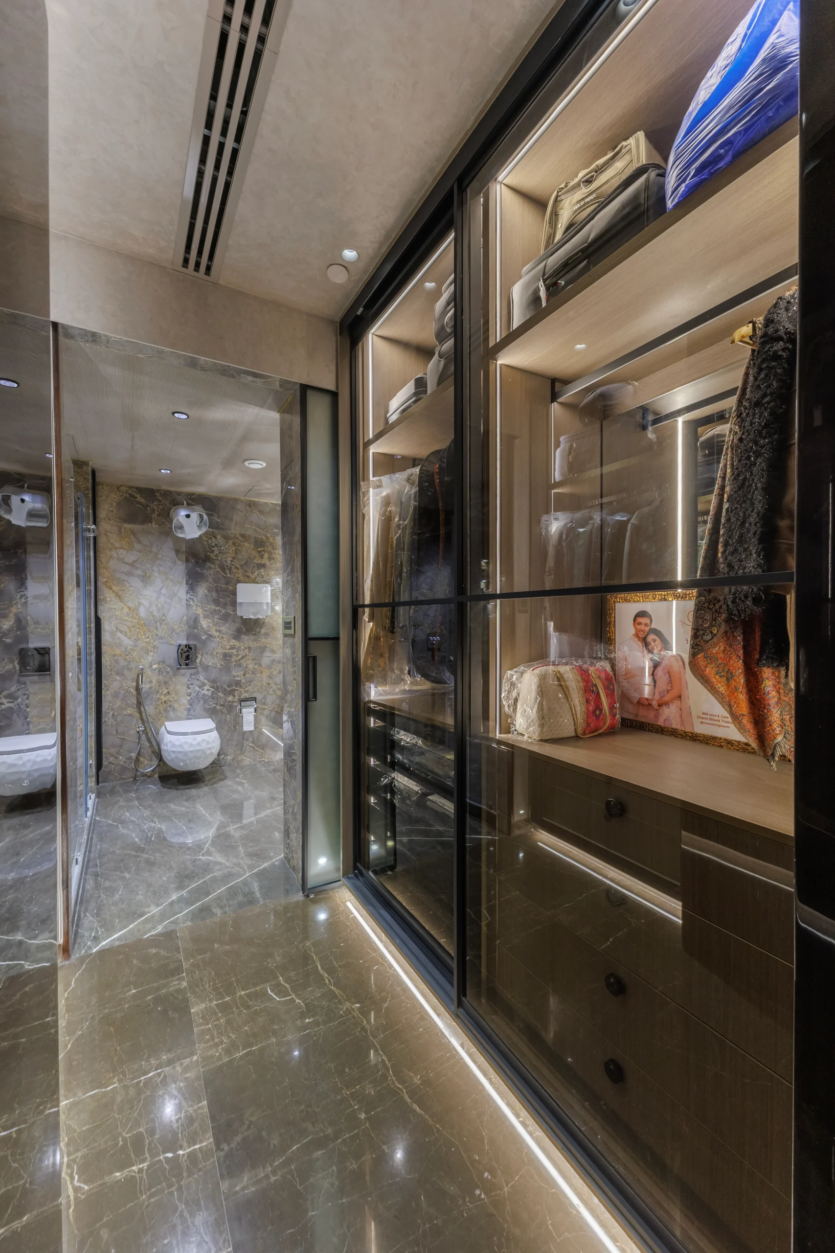 Image hover effect image