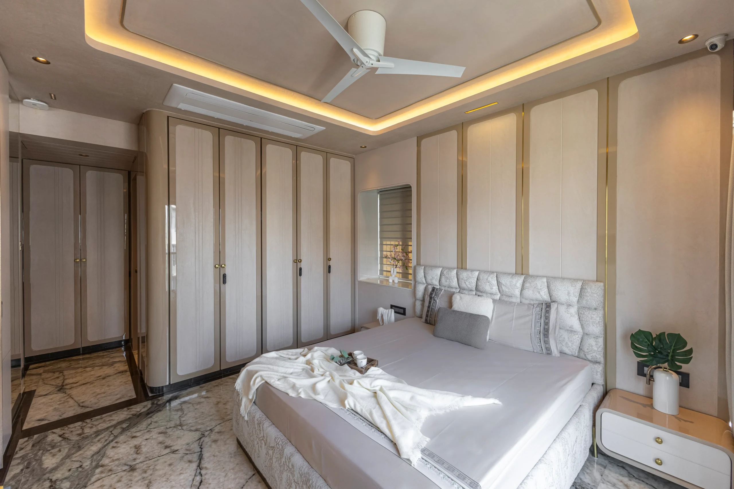 Image hover effect image