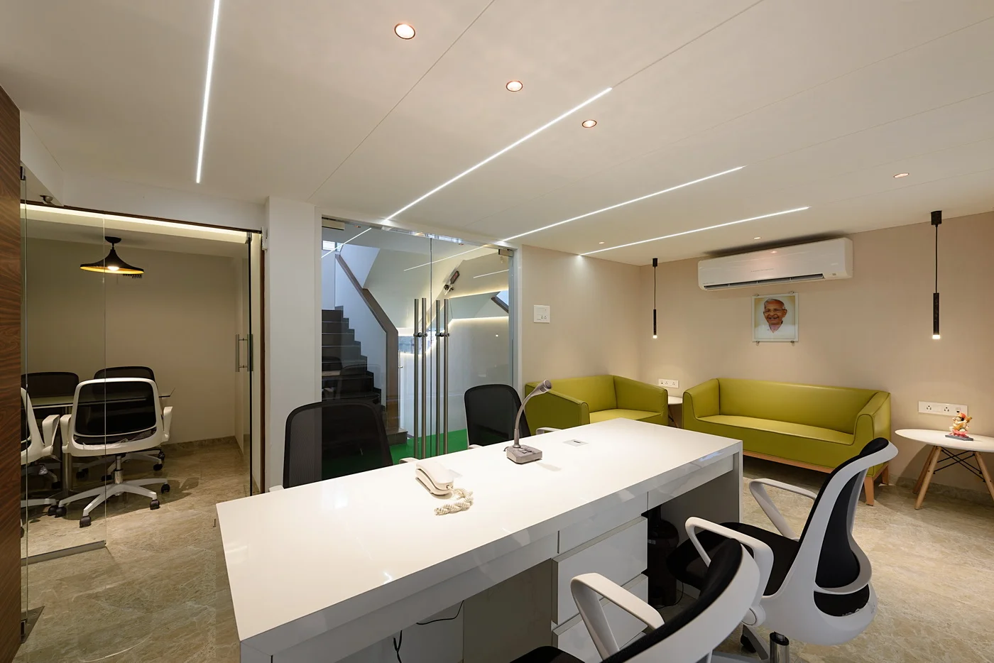 Image hover effect image