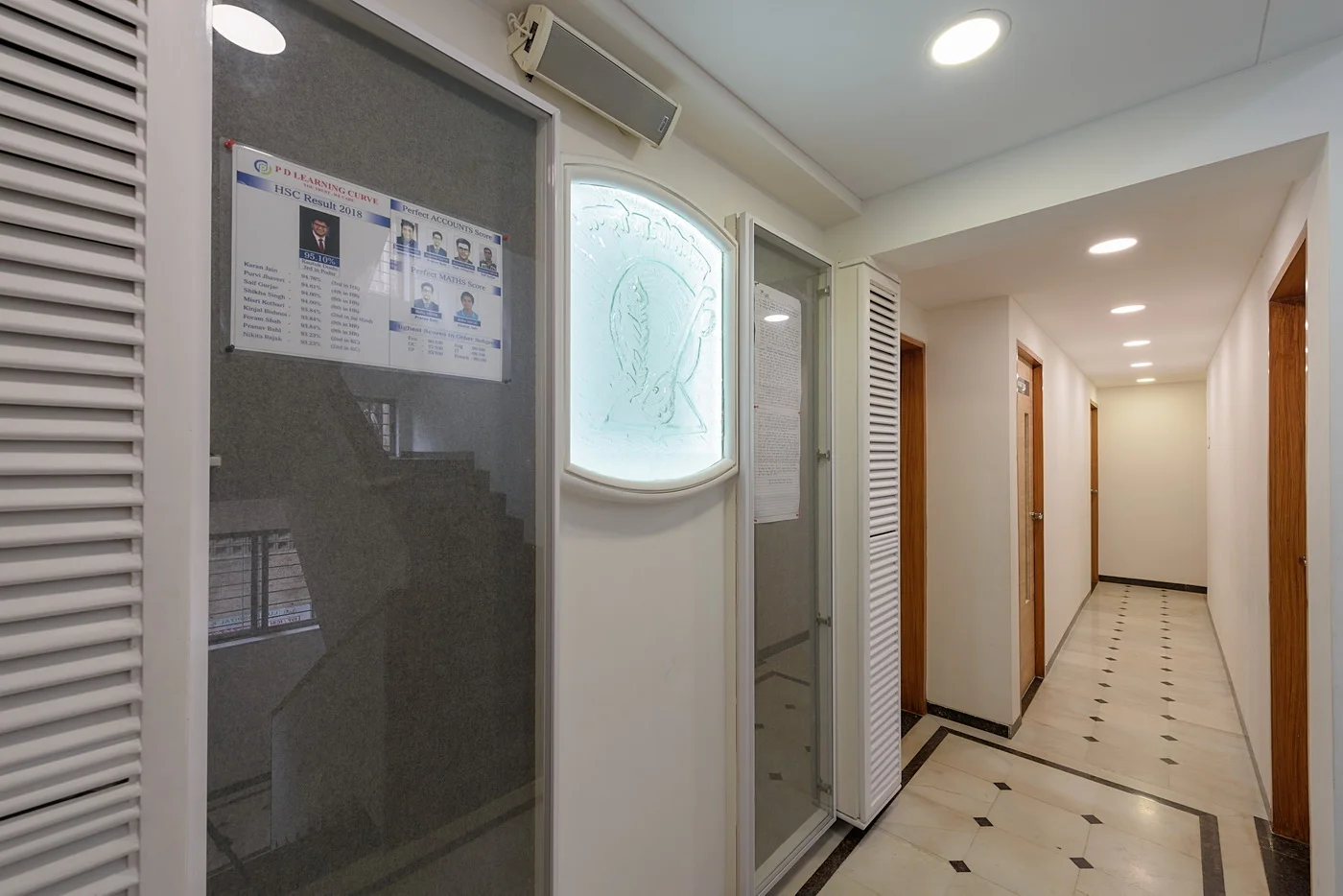 Image hover effect image